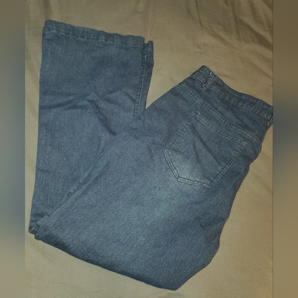 Jessica Jeans, Women's Plus 4XL, Flared High Waisted - Picture 8 of 9